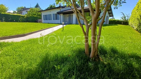 casa indipendente in vendita a Rivergaro