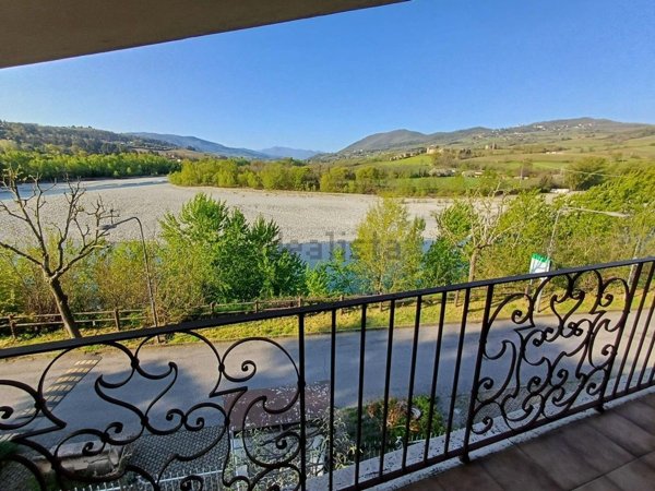 casa indipendente in vendita a Rivergaro in zona Pieve Dugliara