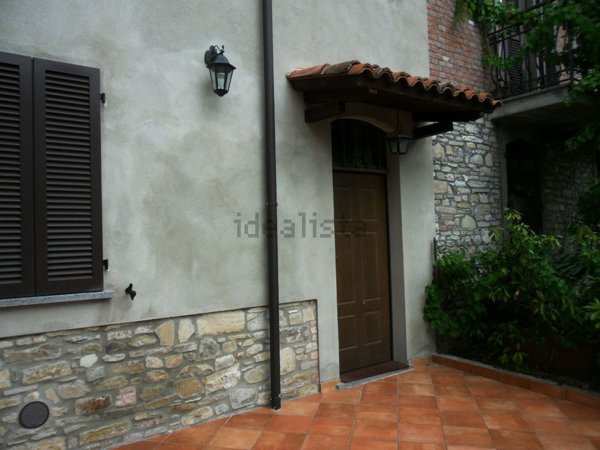 pentavano in vendita a Rivergaro in zona Roveleto Landi