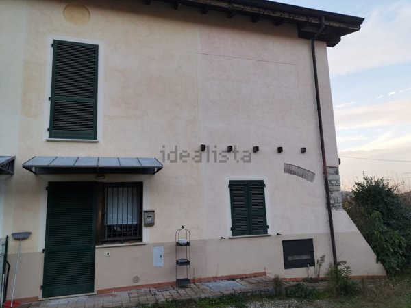 casa indipendente in vendita a Rivergaro
