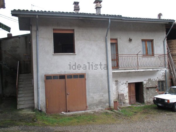 casa indipendente in vendita a Rivergaro in zona Pieve Dugliara