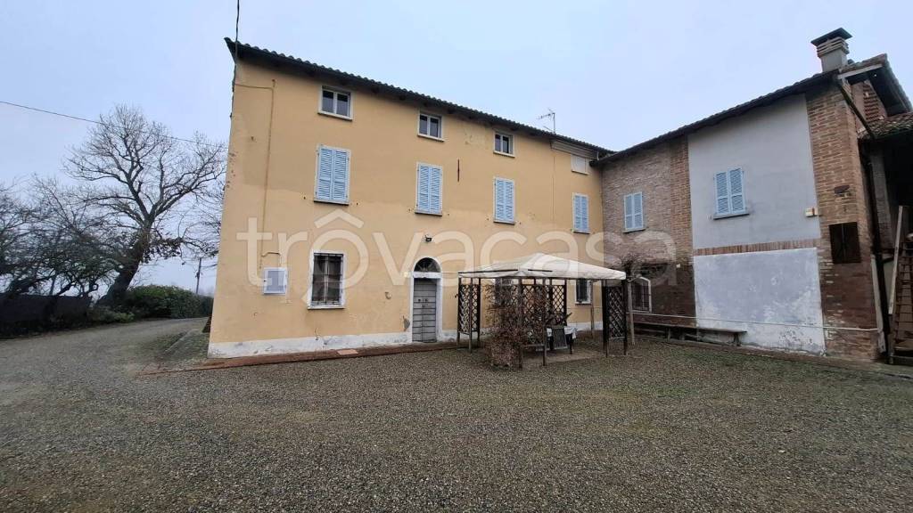 casa indipendente in vendita a Rivergaro in zona Pieve Dugliara