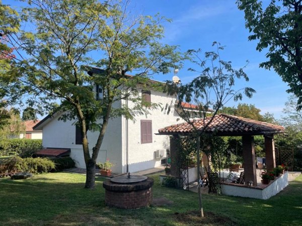 casa indipendente in vendita a Rivergaro in zona Pieve Dugliara