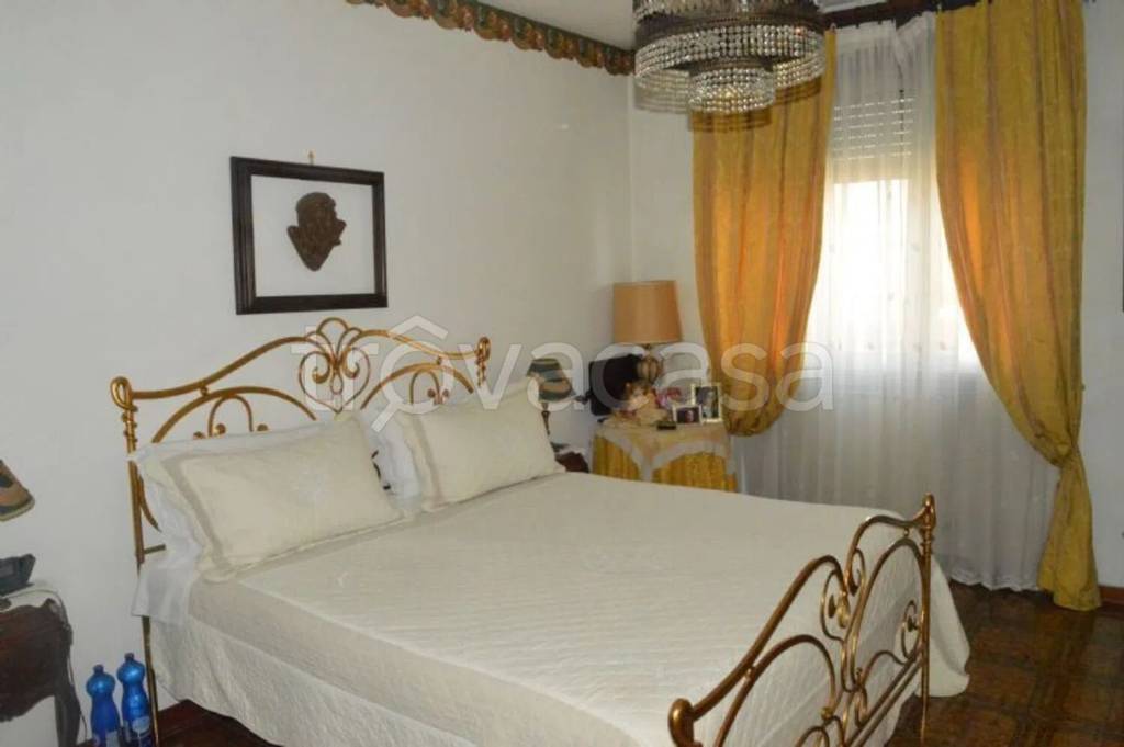 casa indipendente in vendita a Rottofreno