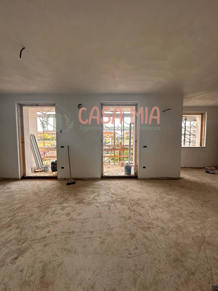 casa indipendente in vendita a Rottofreno