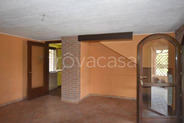 casa indipendente in vendita a Rottofreno