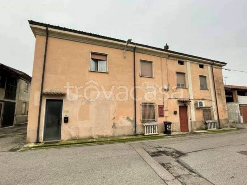 appartamento in vendita a Rottofreno in zona San Nicolò a Trebbia