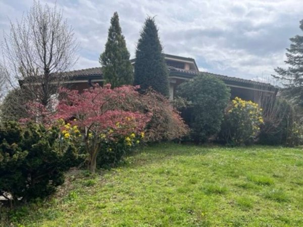 casa indipendente in vendita a Rottofreno