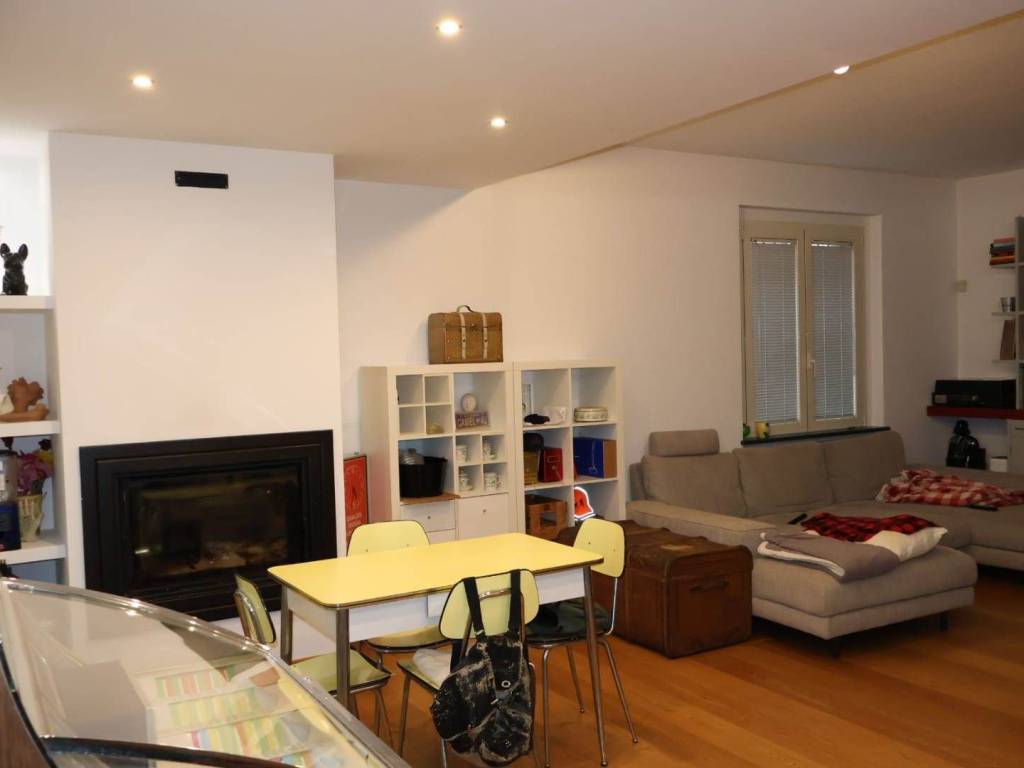 casa indipendente in vendita a Rottofreno