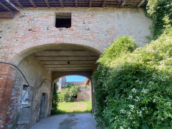 casa indipendente in vendita a Rottofreno