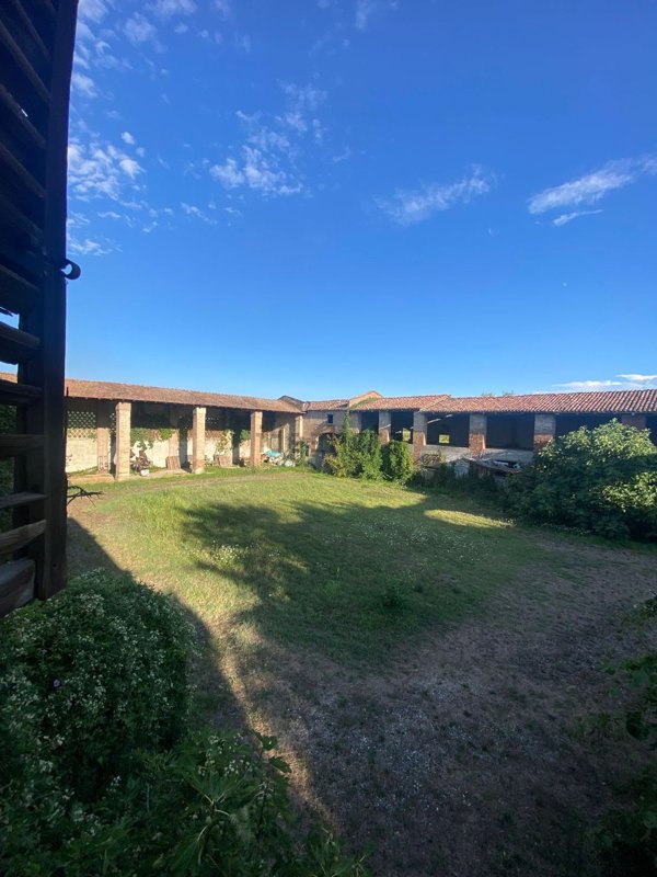 casa indipendente in vendita a Rottofreno