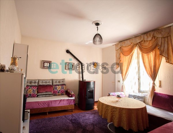 casa indipendente in vendita a Rottofreno