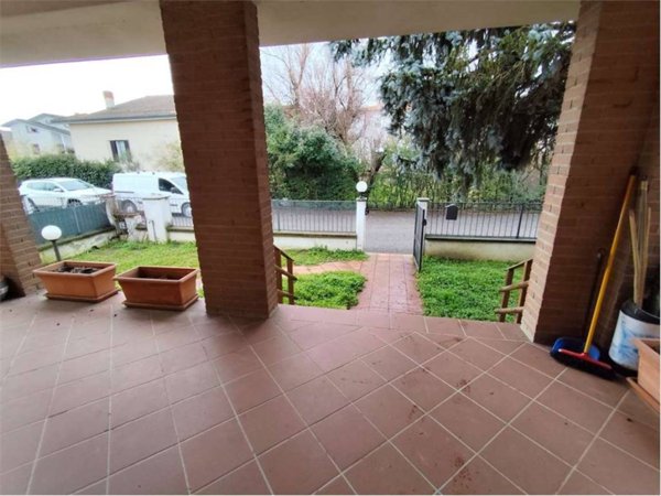 casa indipendente in vendita a Rottofreno