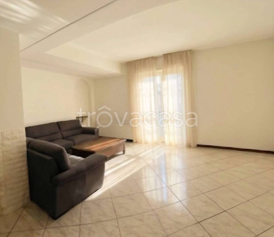 casa indipendente in vendita a Rottofreno