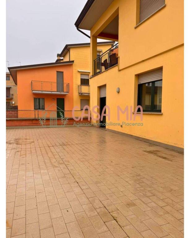 appartamento in vendita a Rottofreno in zona San Nicolò a Trebbia