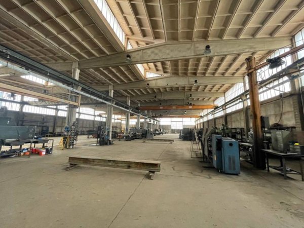 capannone in vendita a Rottofreno