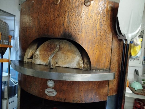 negozio in vendita a Rottofreno in zona San Nicolò a Trebbia