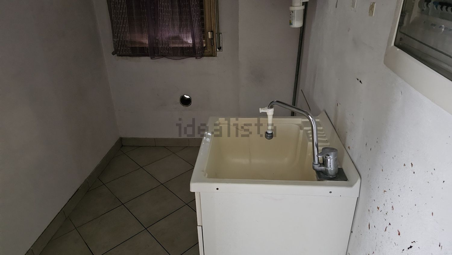 negozio in vendita a Rottofreno