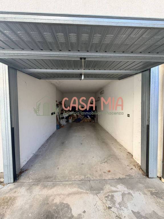 ufficio in vendita a Rottofreno