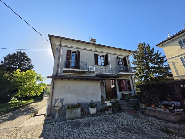 casa indipendente in vendita a Rottofreno