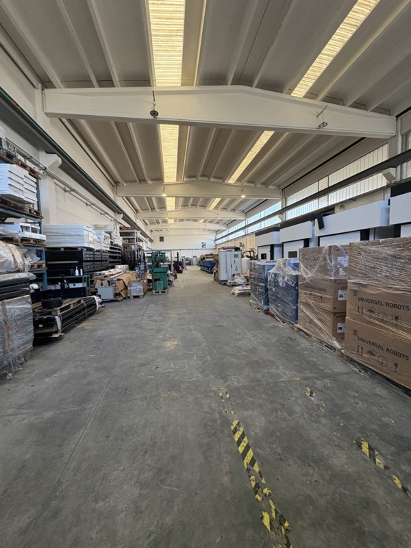 capannone in vendita a Rottofreno