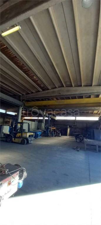 capannone in vendita a Rottofreno