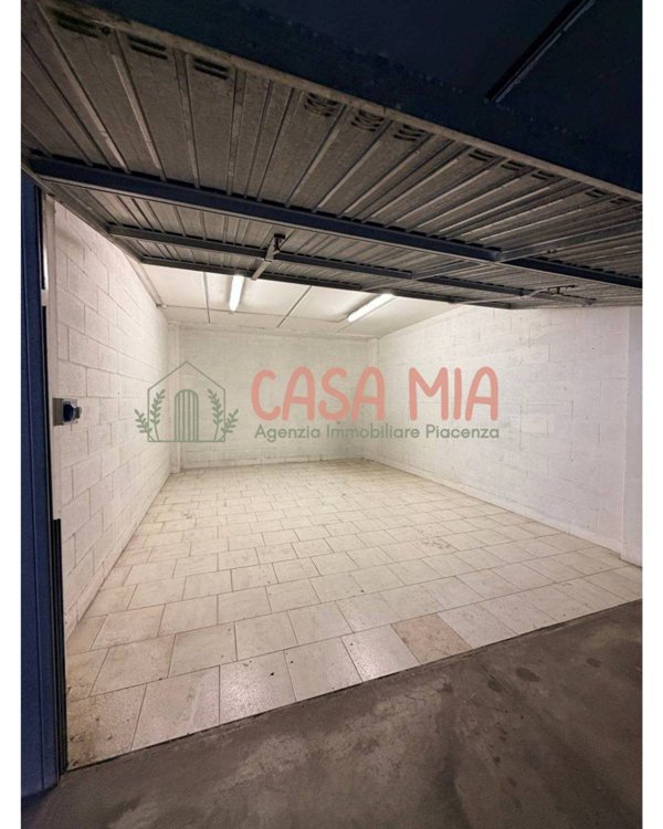 ufficio in vendita a Rottofreno