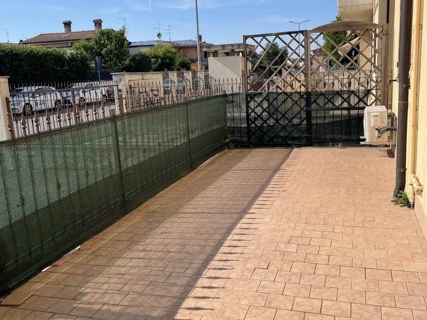 appartamento in vendita a Rottofreno in zona San Nicolò a Trebbia