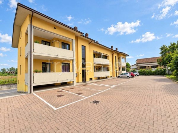 appartamento in vendita a Rottofreno in zona San Nicolò a Trebbia