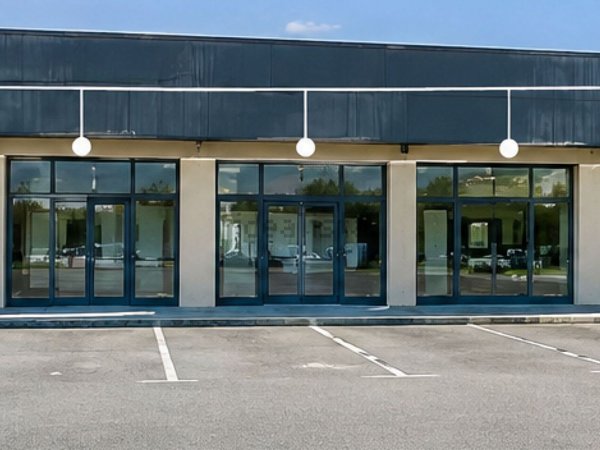 negozio in vendita a Rottofreno