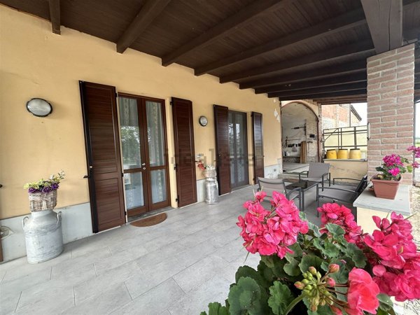 casa indipendente in vendita a San Giorgio Piacentino