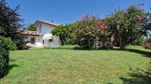 villa in vendita a San Giorgio Piacentino
