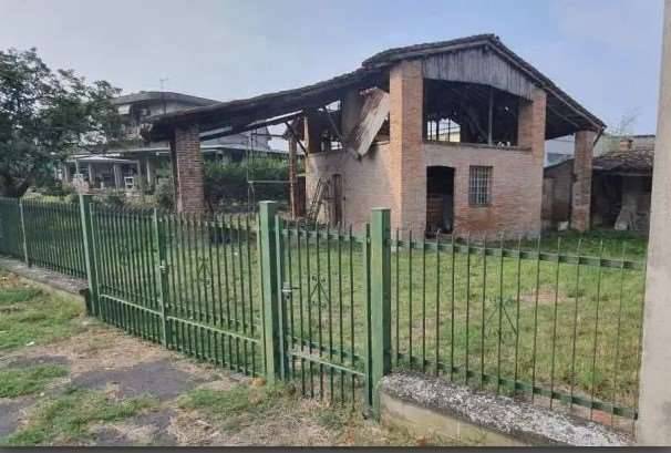 casa indipendente in vendita a San Giorgio Piacentino