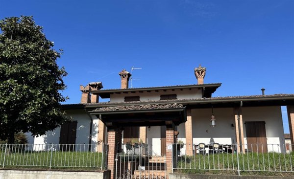 casa indipendente in vendita a San Giorgio Piacentino
