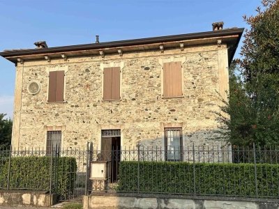 casa indipendente in vendita a San Giorgio Piacentino in zona Centovera