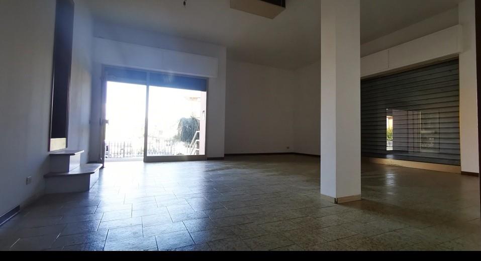 ufficio in vendita a San Giorgio Piacentino