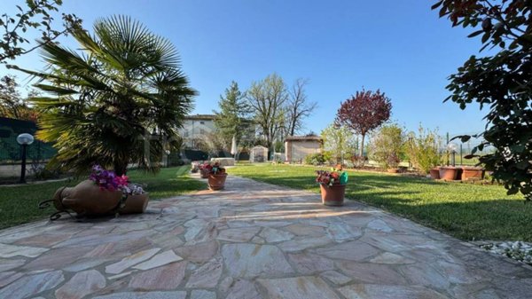 casa indipendente in vendita a San Giorgio Piacentino