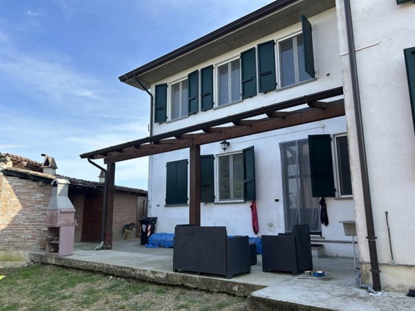 casa indipendente in vendita a San Giorgio Piacentino