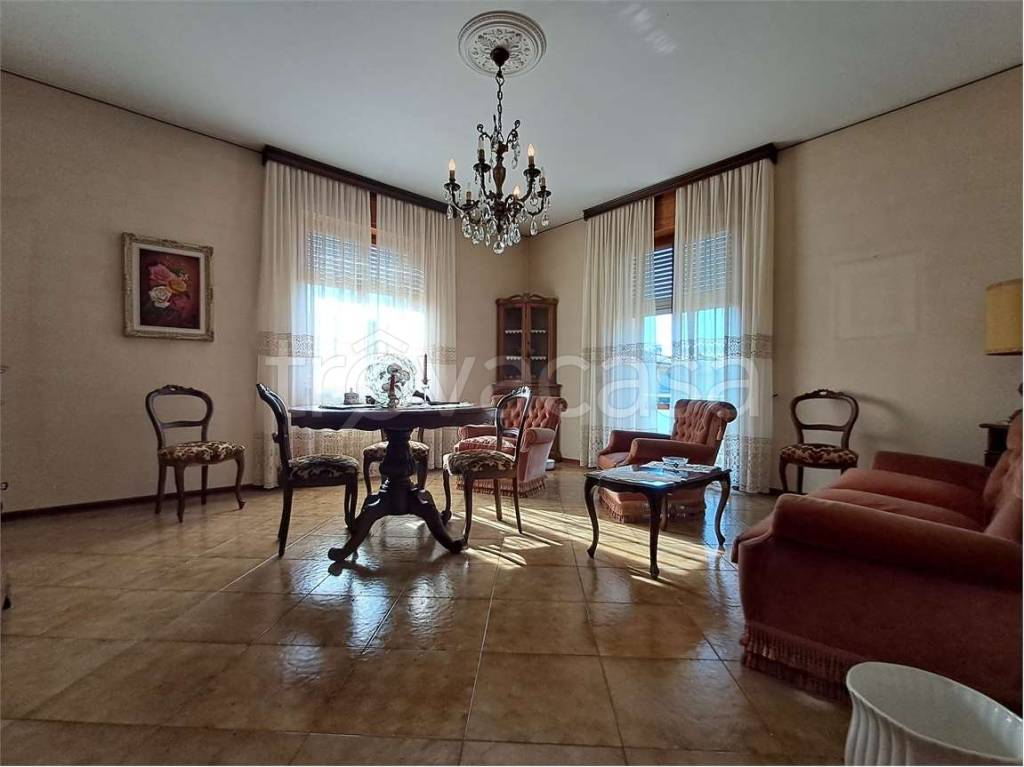 appartamento in vendita a San Giorgio Piacentino