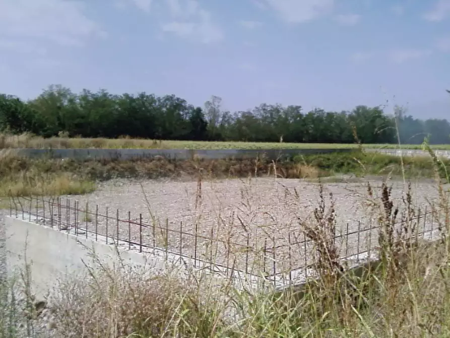 terreno edificabile in vendita a San Giorgio Piacentino