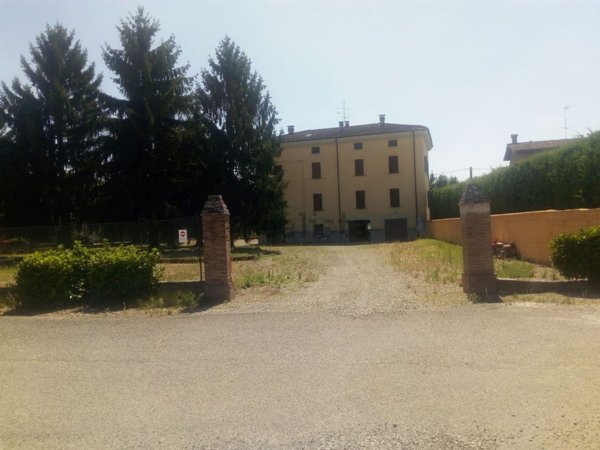 casa indipendente in vendita a San Giorgio Piacentino in zona Rizzolo