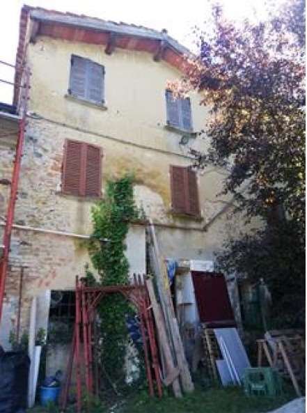 casa indipendente in vendita a San Giorgio Piacentino in zona Tollara