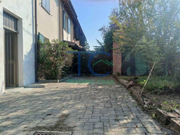 casa indipendente in vendita a San Giorgio Piacentino