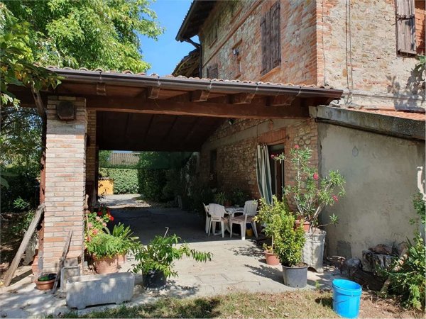 casa indipendente in vendita a San Giorgio Piacentino