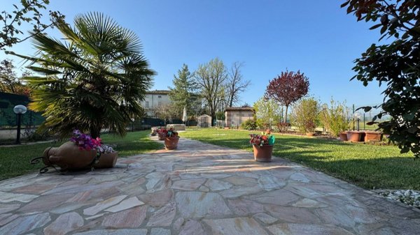casa indipendente in vendita a San Giorgio Piacentino
