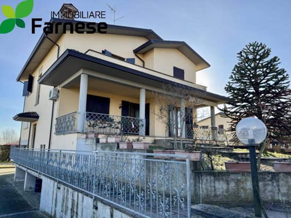 casa indipendente in vendita a San Giorgio Piacentino in zona Godi