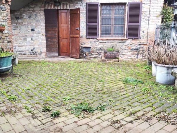 casa indipendente in vendita a San Giorgio Piacentino