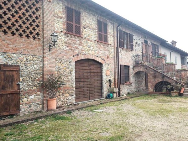 casa indipendente in vendita a San Giorgio Piacentino in zona Case Nuove