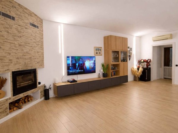 casa indipendente in vendita a San Giorgio Piacentino in zona Viustino