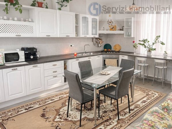 casa indipendente in vendita a San Giorgio Piacentino